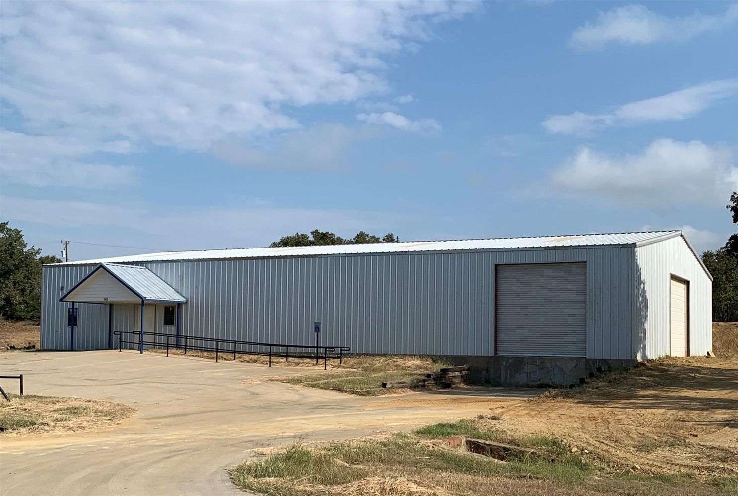 411 Lee Rd, Mineral Wells, TX 76067